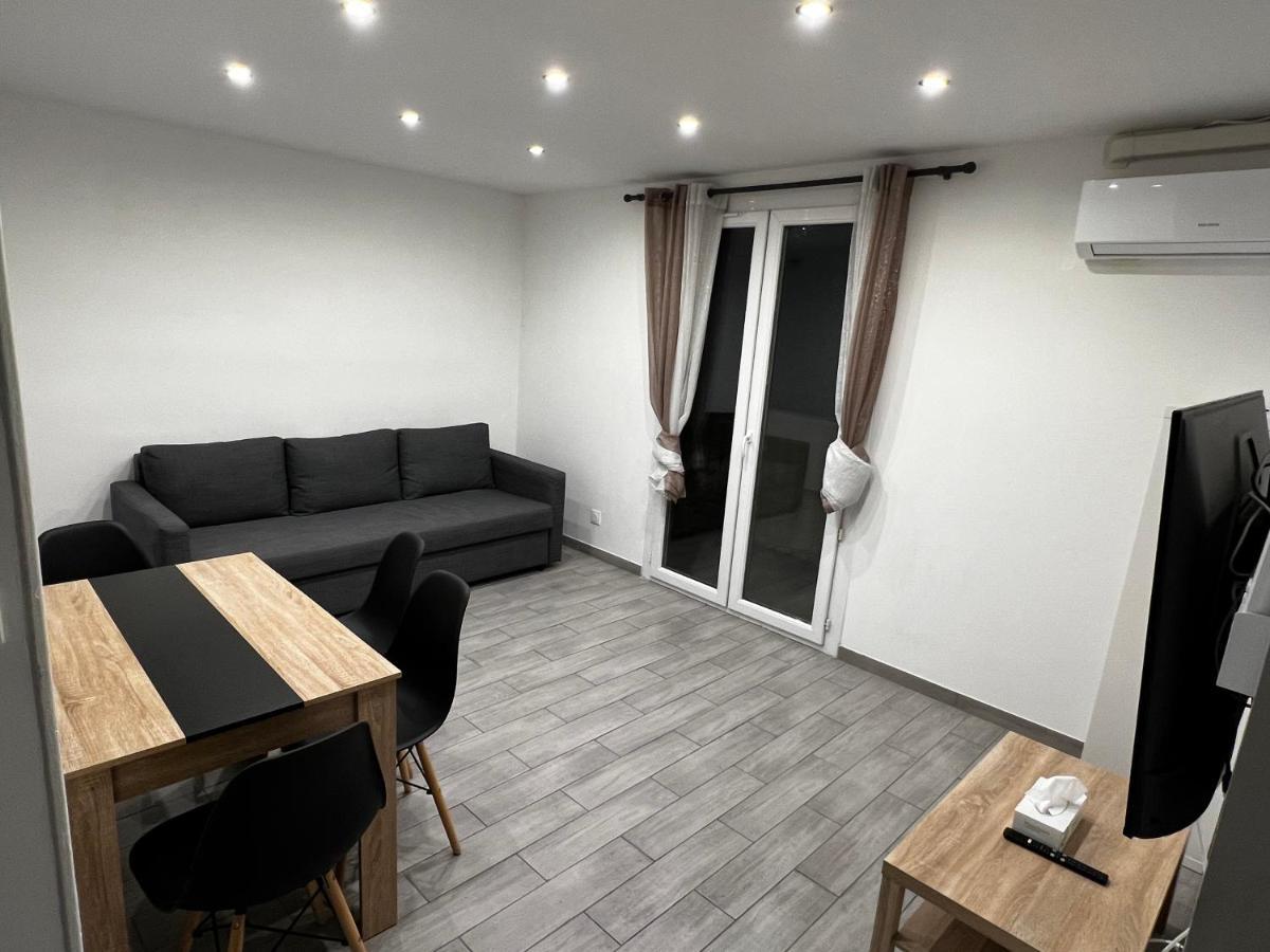 Superbe T3 Climatise Avec Balcon Parking Public Gratuit Appartement Marseilles Buitenkant foto